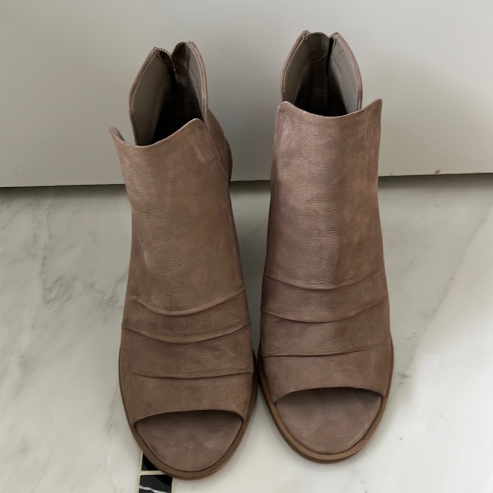 Vince Camino open toed booties